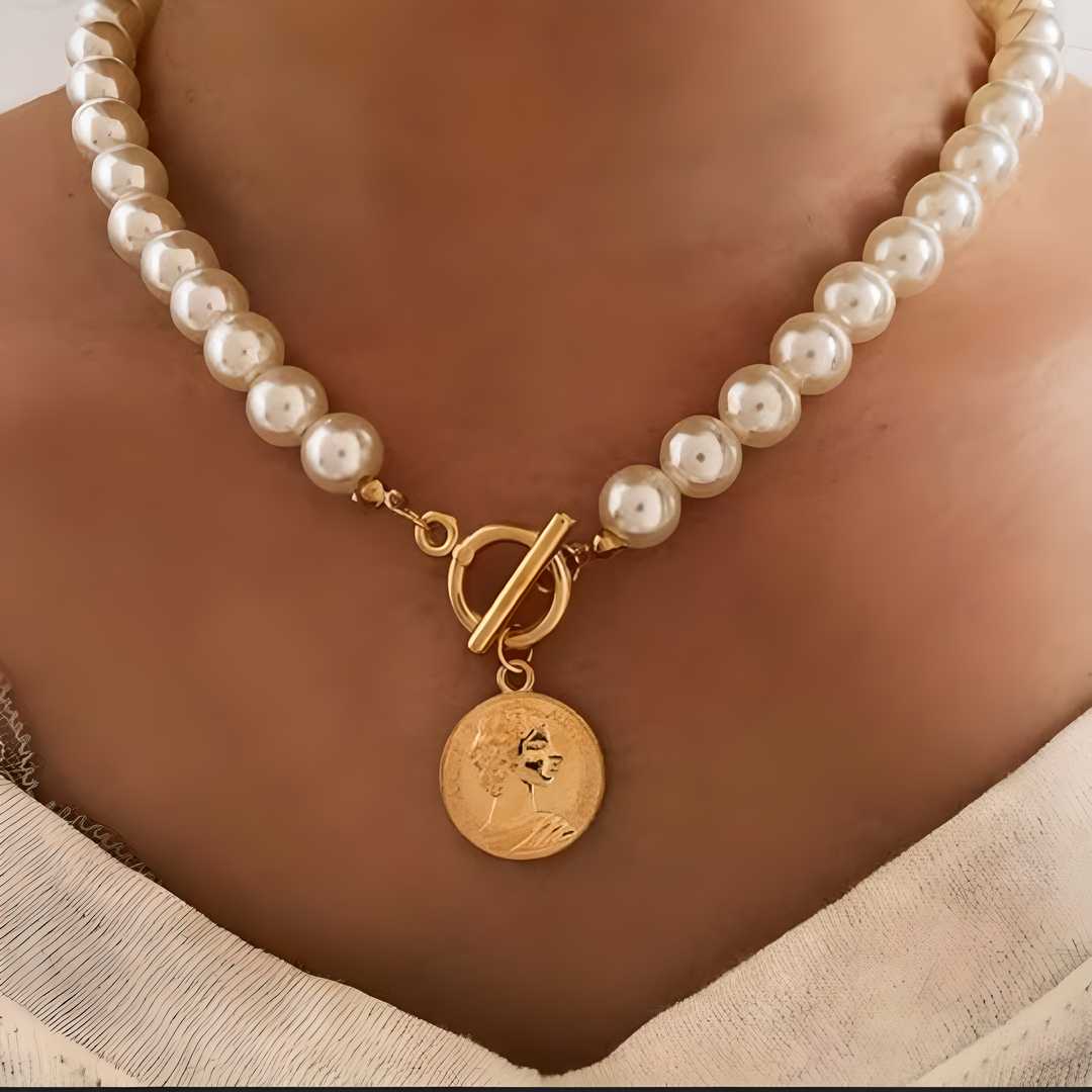 LuxePearl™ Elegant Pearl Coin Chain Necklace – Timeless Beauty & Sophistication