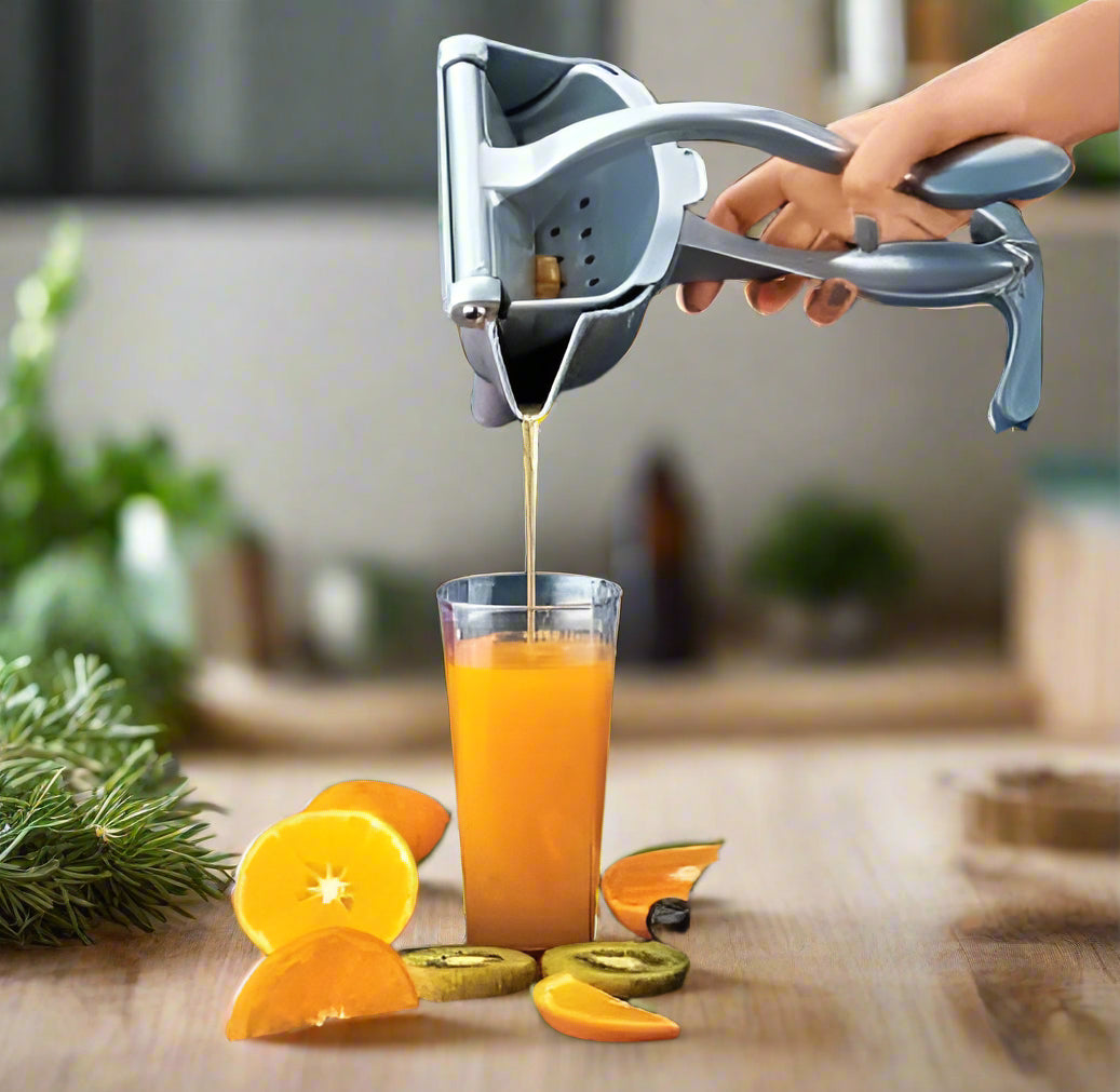 PurePress Aluminum Fruit Juicer – Effortless Manual Squeezer
