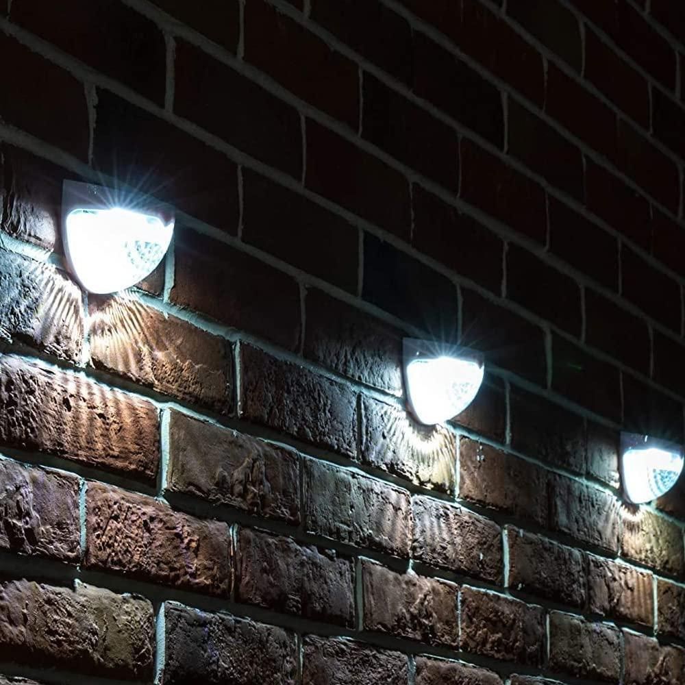 SolarGlow™ Outdoor Fence Lights (Pack of 4) – Auto-On, Zero Electricity Cost