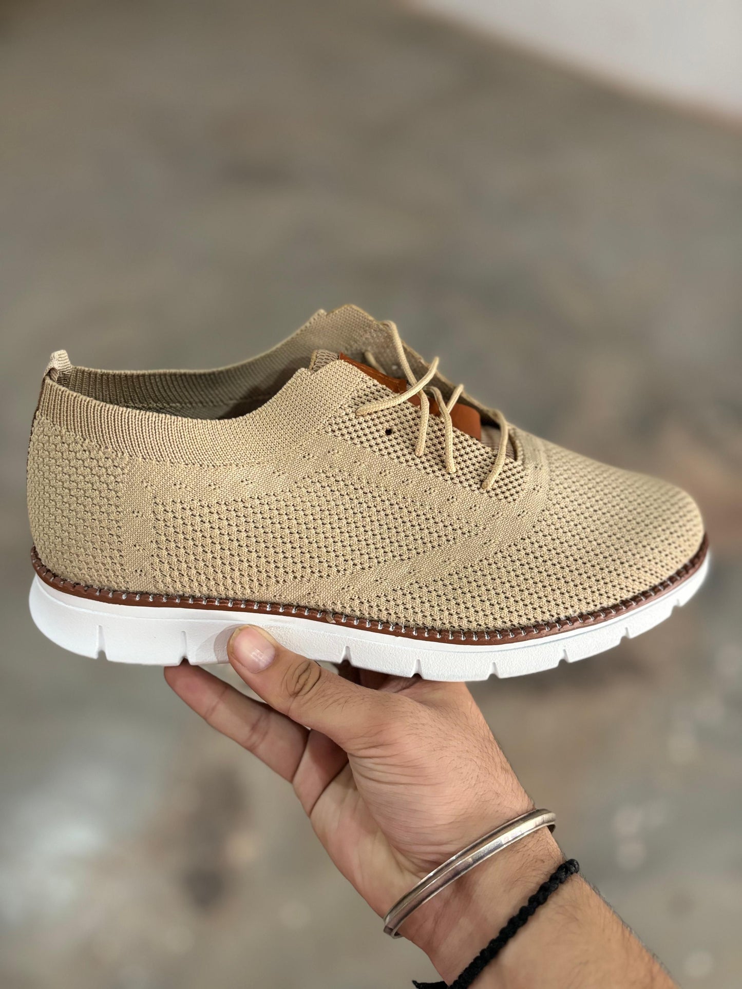 StrideEase™ Ultra-Breathable Casual Sneakers – All-Day Comfort & Style
