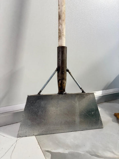TerraBlade™ Heavy-Duty Flat Shovel – Multi-Purpose, Rust-Resistant & Ultra-Durable