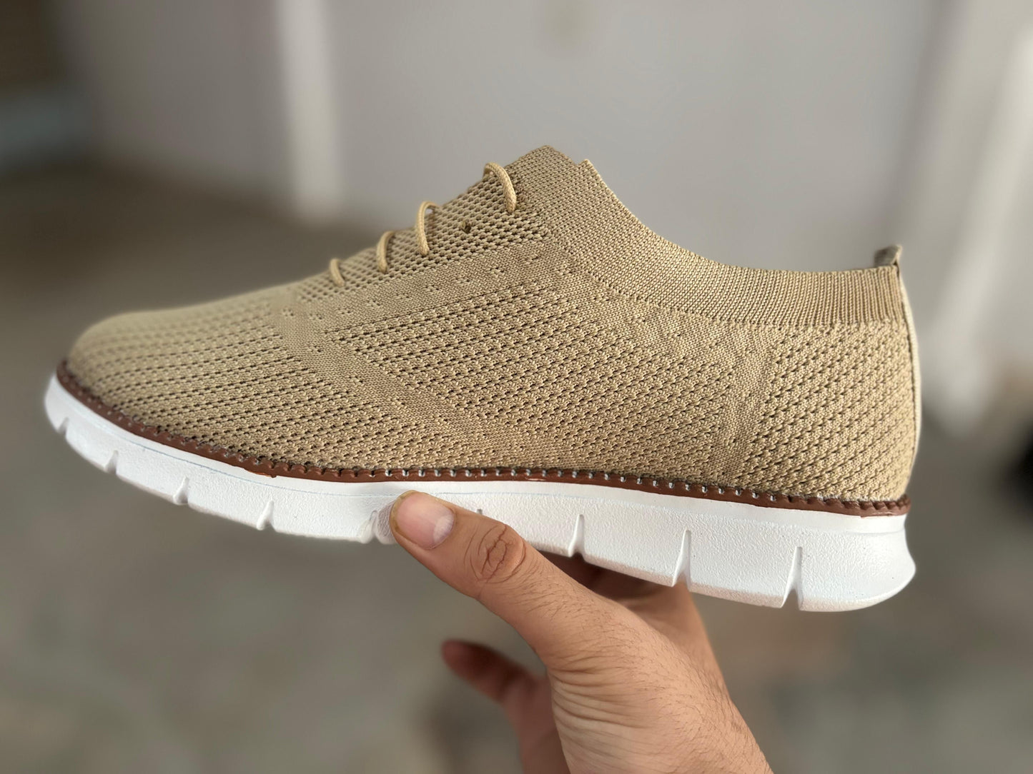 StrideEase™ Ultra-Breathable Casual Sneakers – All-Day Comfort & Style