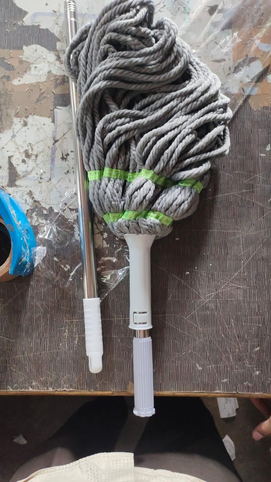 TwistEase™ Easy Squeeze Mop – Hands-Free Floor Cleaning