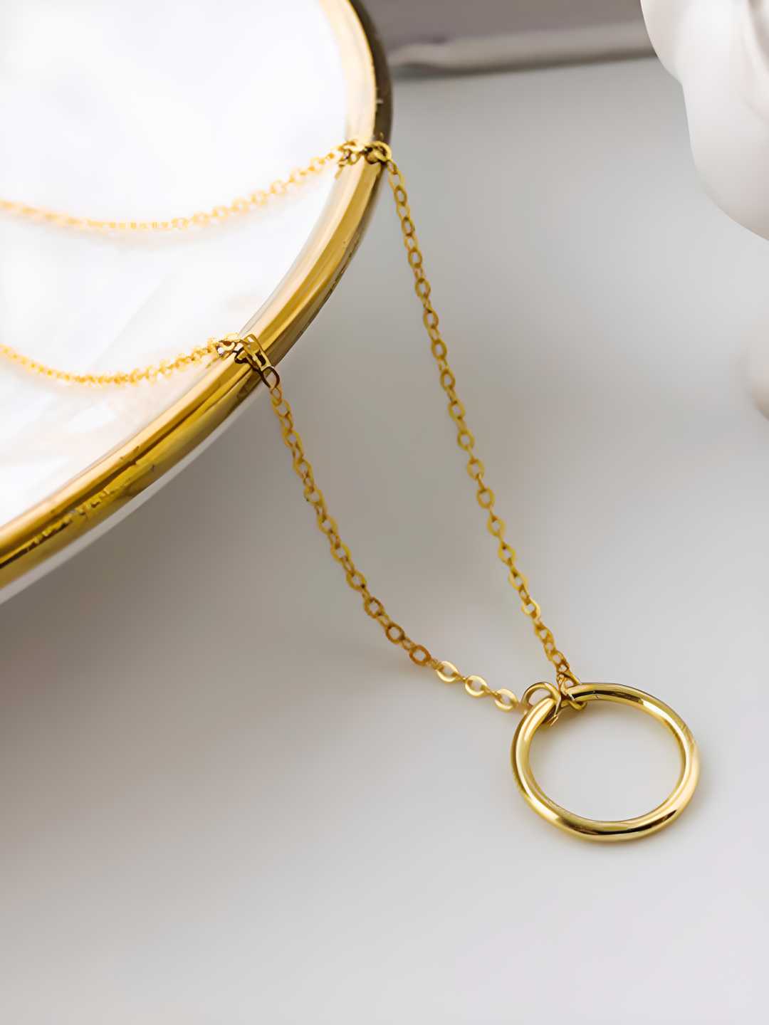 LuxeGlow™ Gold-Plated Stylish Necklace – Elegant & Timeless Jewelry for Every Occasion