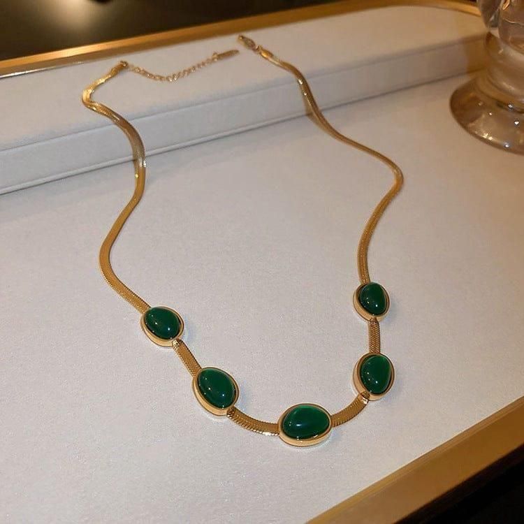 EmeraldGleam™ Oval Green Crystal Pendant Necklace & Bracelet Set – Elegance Redefined
