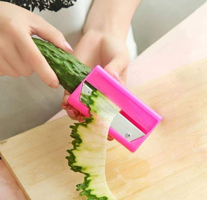 SharpPeel™ Carrot & Cucumber Sharpener Peeler – Fun & Efficient Kitchen Tool